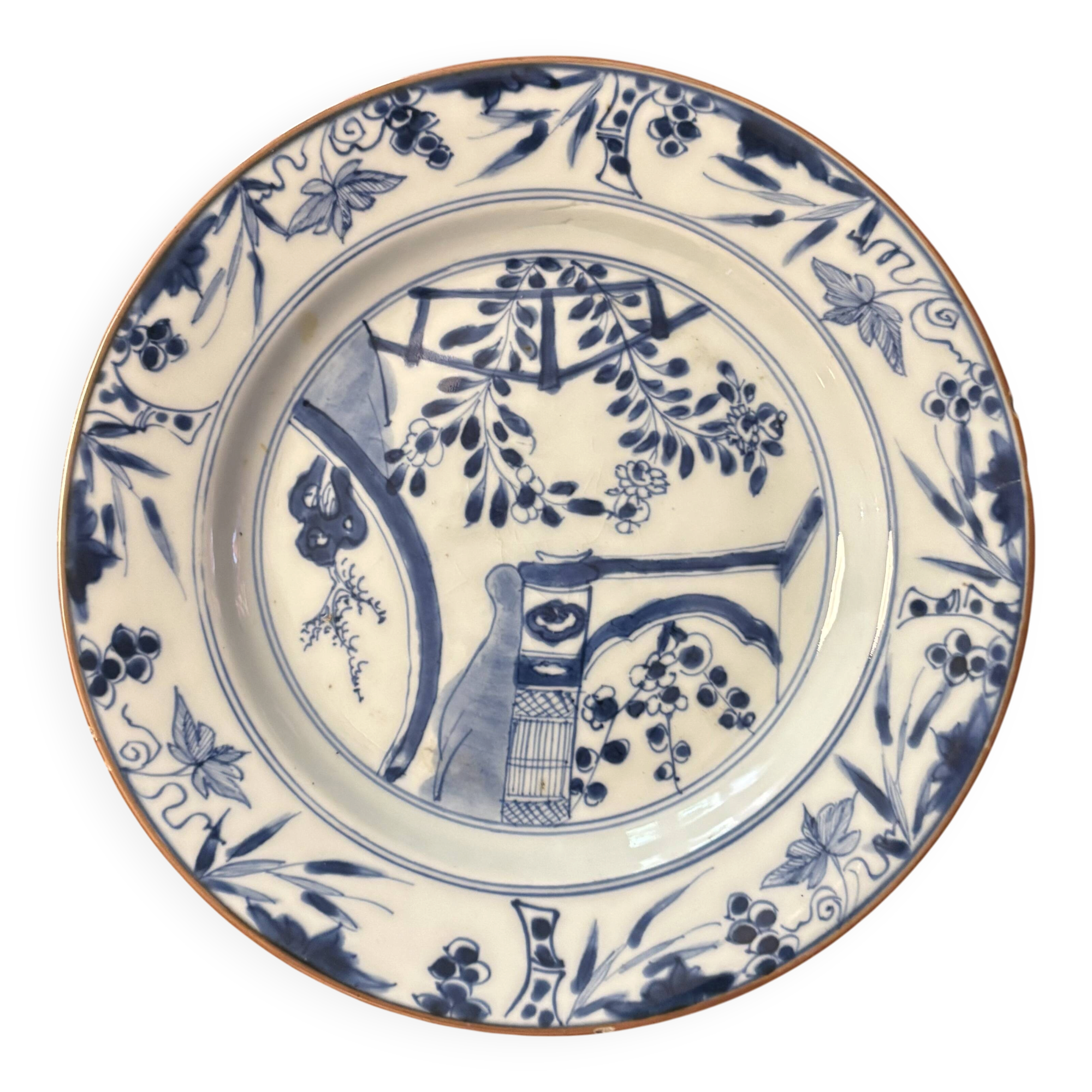 Porcelain plate Compagnie des Indes Qianlong period, 18th century