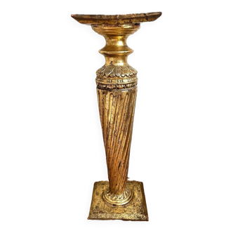 Wooden column