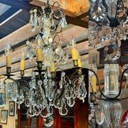 Bronze and cut crystal chandelier with 6 lights, early 20th century work.