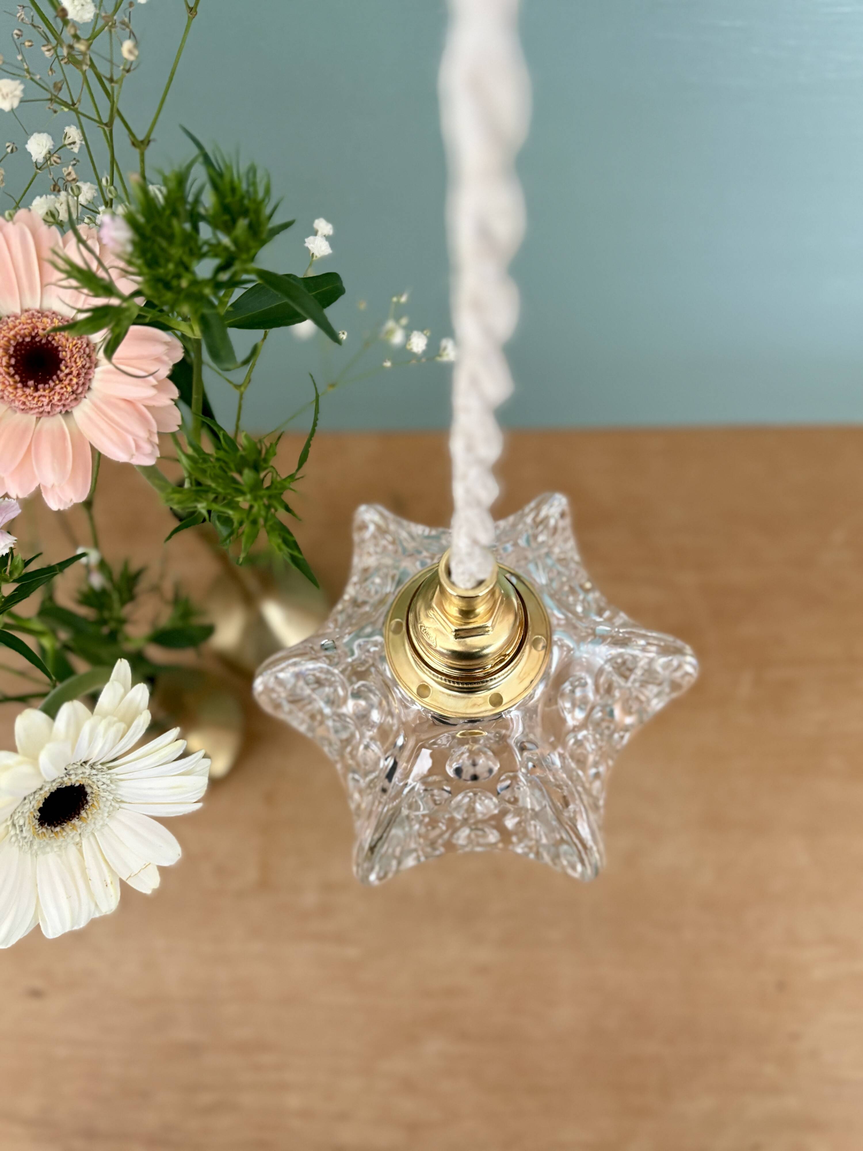 Vintage glass suspension globe