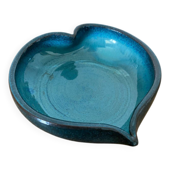 Antique Blue Ceramic Heart Shaped Empty Pocket