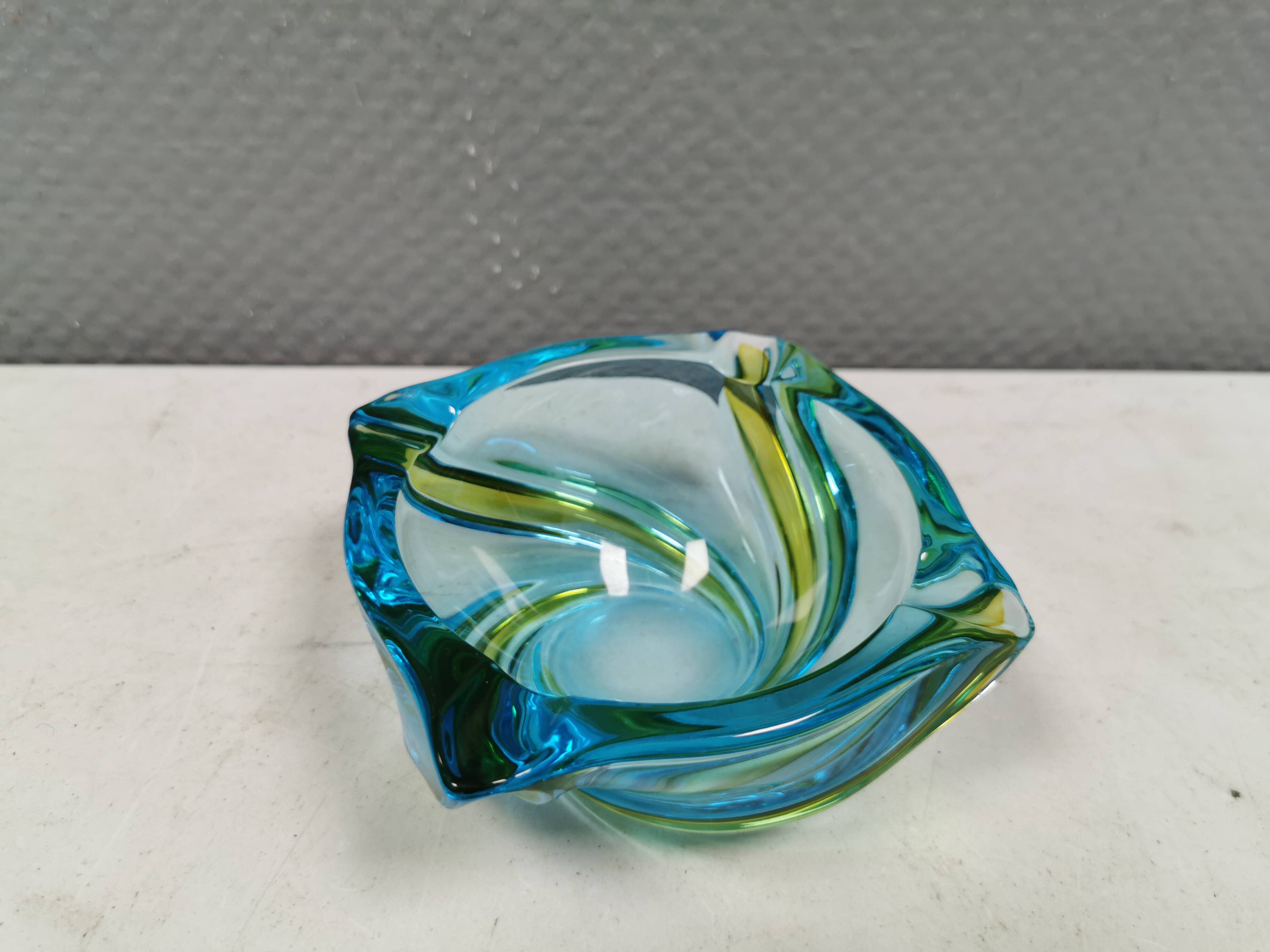 Beautiful ashtray in multicoloured glass. We guess Italy, 1980s.