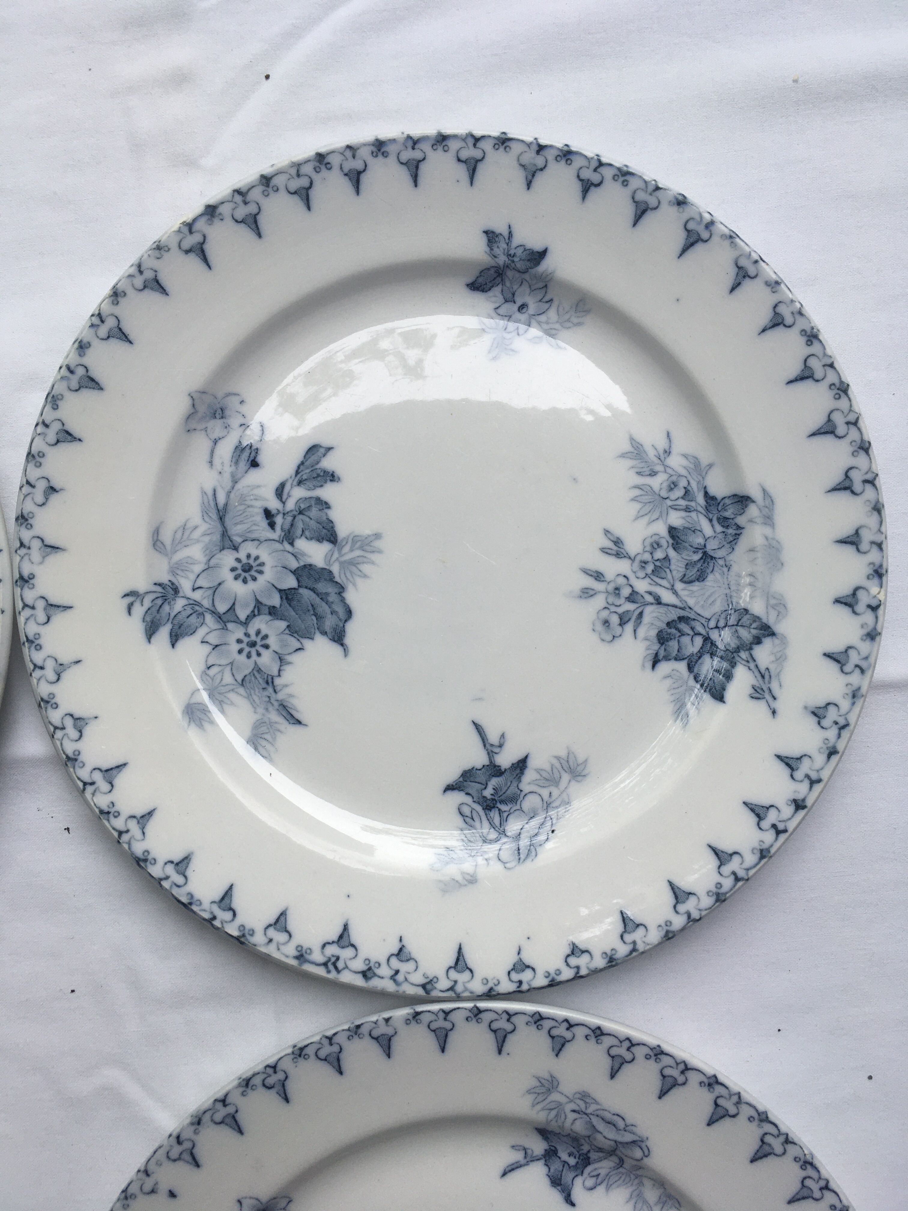 4 Dessert plates Sarreguemines U-C model Flore