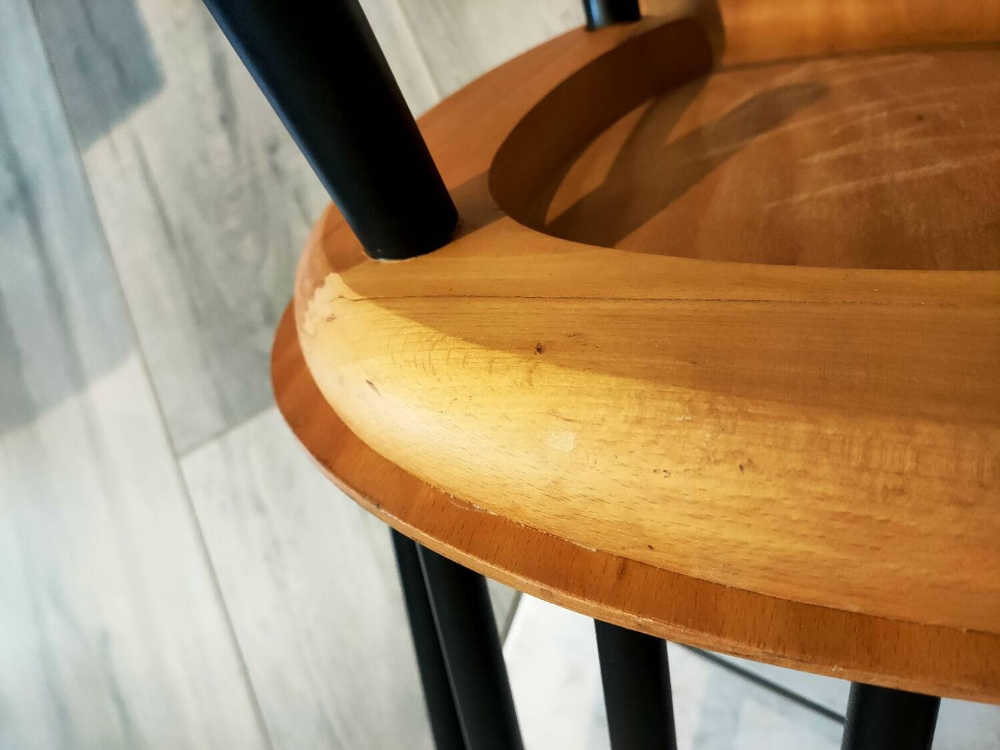 Chaise Scandinave modèle Fanett