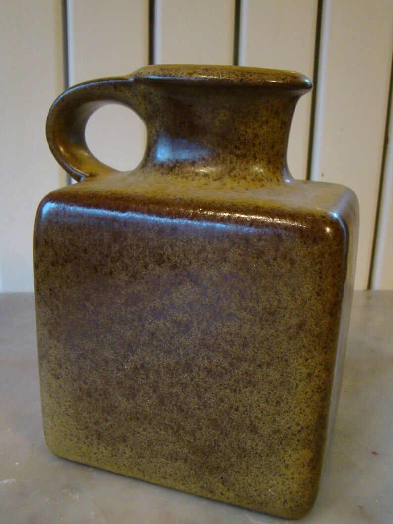 West German pottery vase by Graflich Ortenburg 675 19