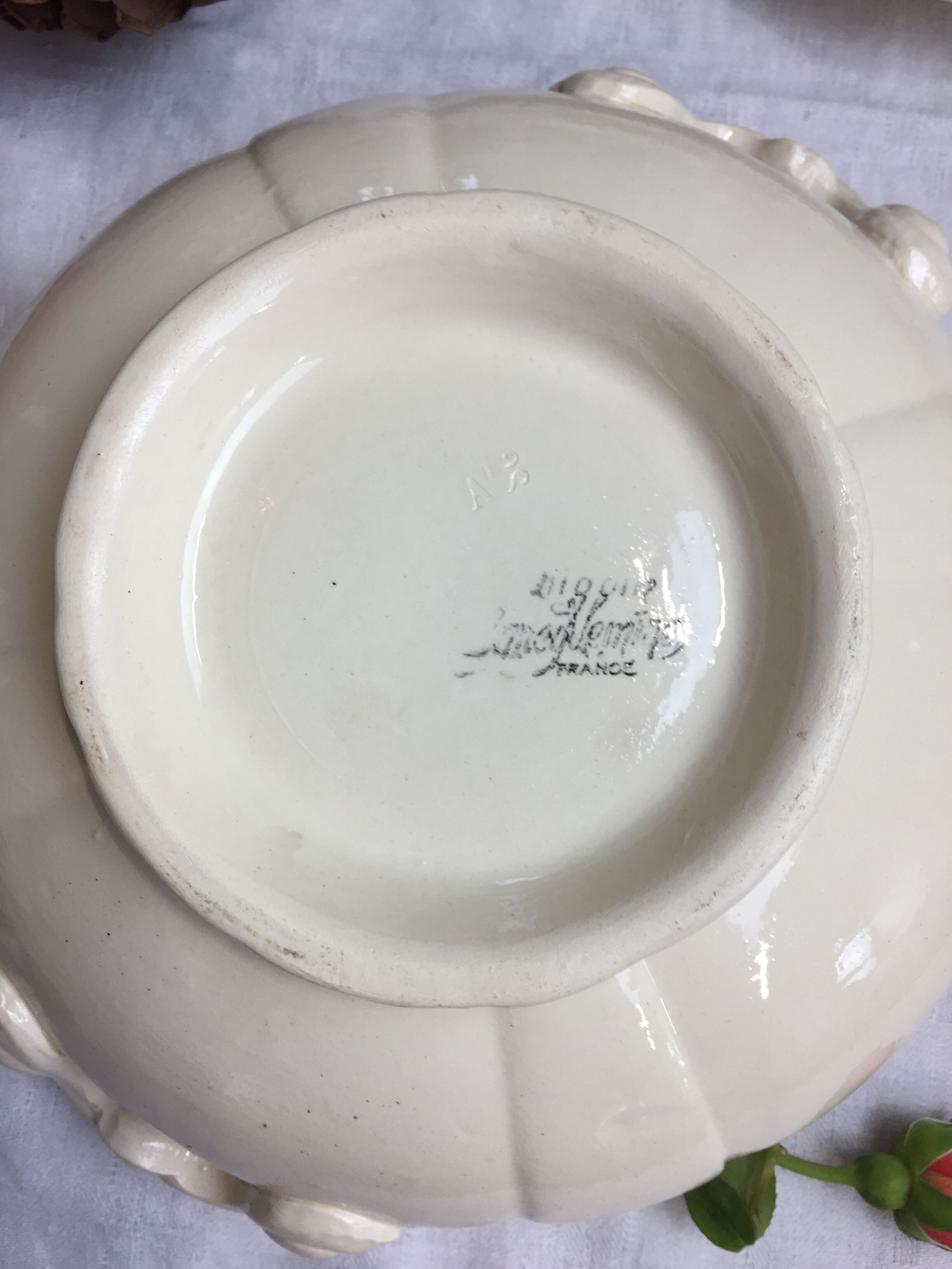 Soupière or vegetable color Ivory made in France Digoin Sarreguemines, 1920s