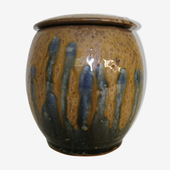 Stoneware tobacco jar