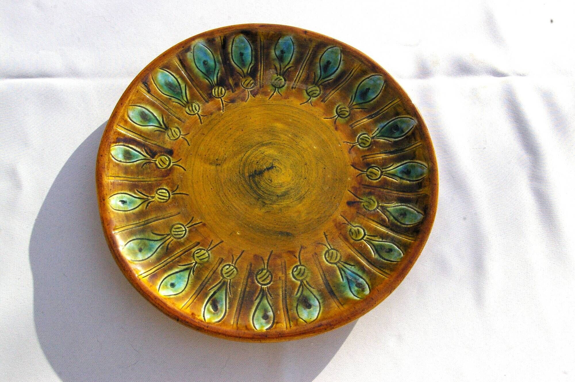 Vintage ceramic plate dish Le Castellet François Lanusé
