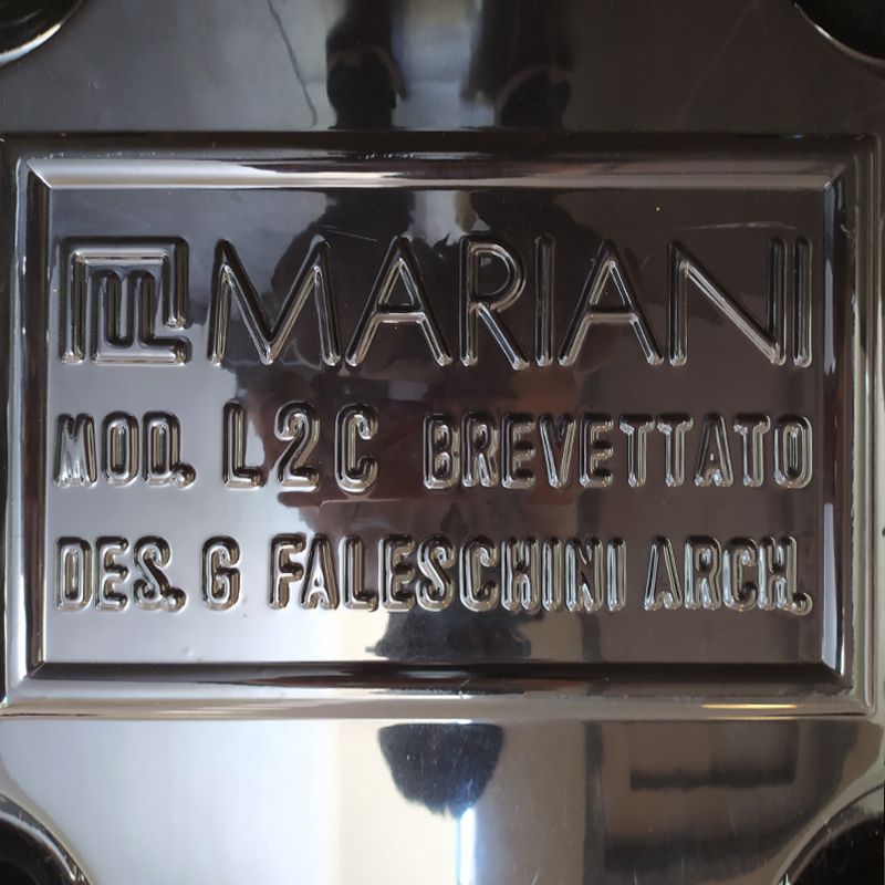 Paire de fauteuils de Guido Faleschini pour Mariani - Collection Pace ...