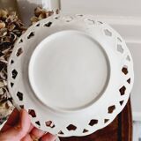 6 assiettes à desserts en porcelaine ajourée