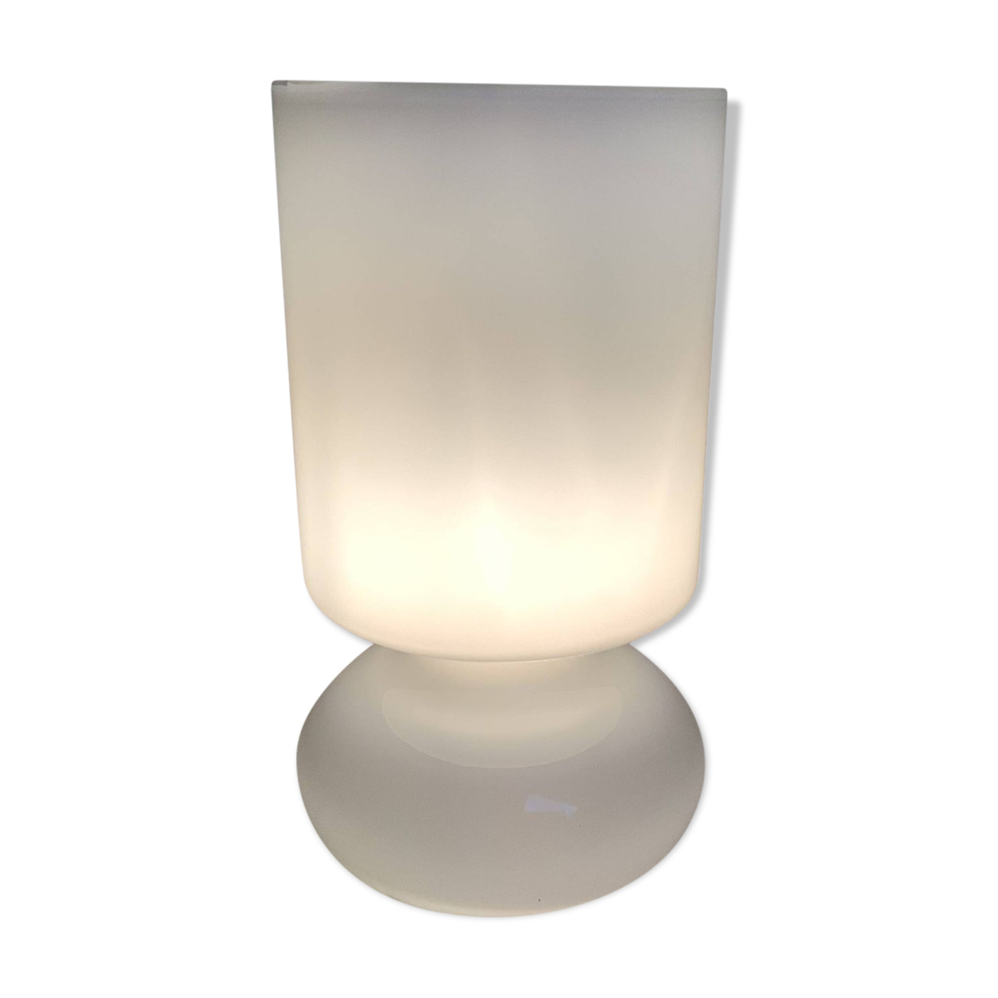 White glass paste lamp