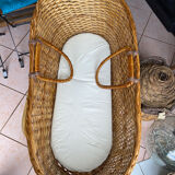 Wicker cradle