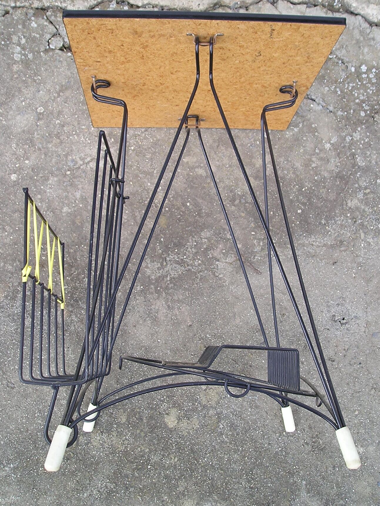 70's vintage magazine chair end