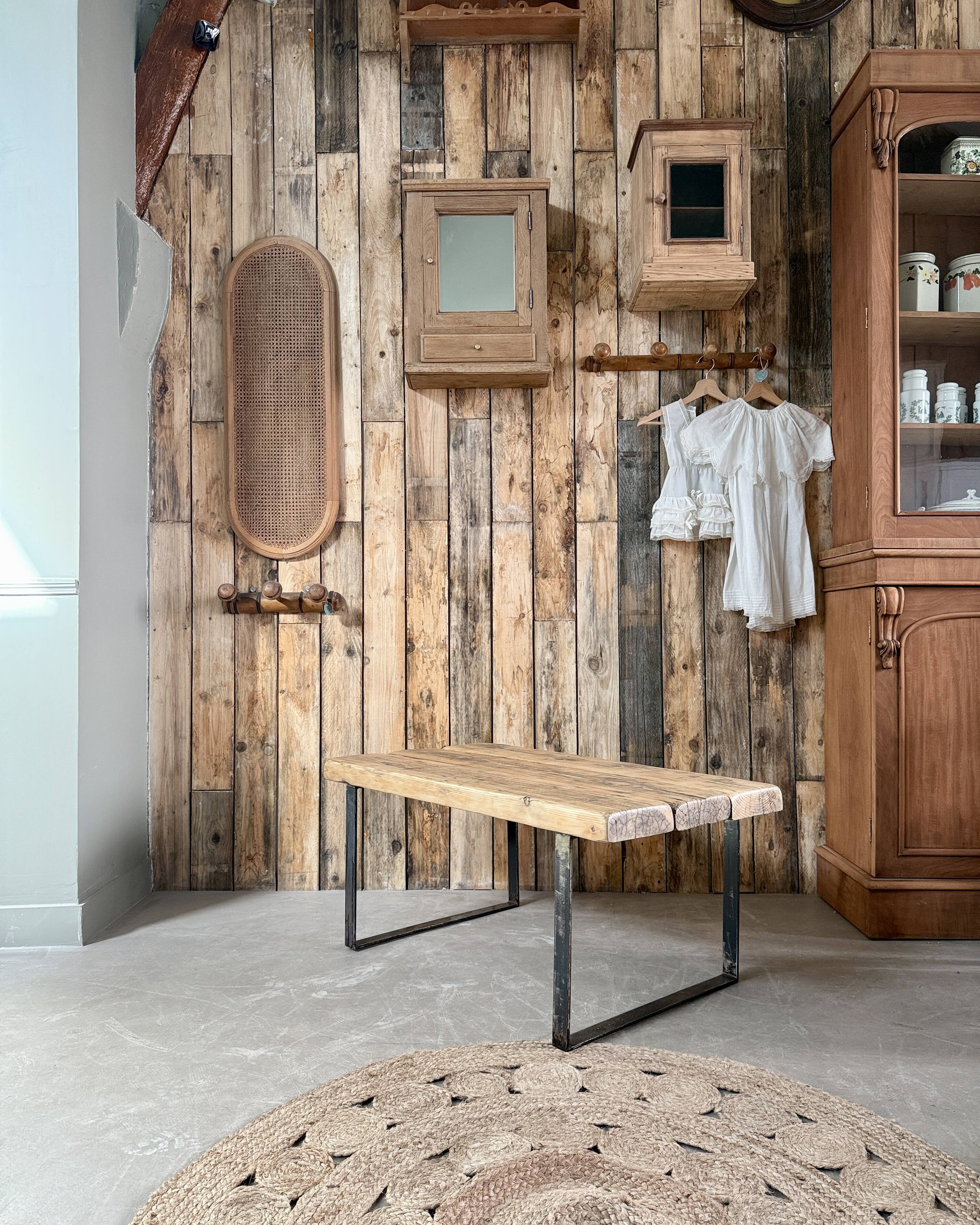 Vintage industrial coffee table (refurbished)