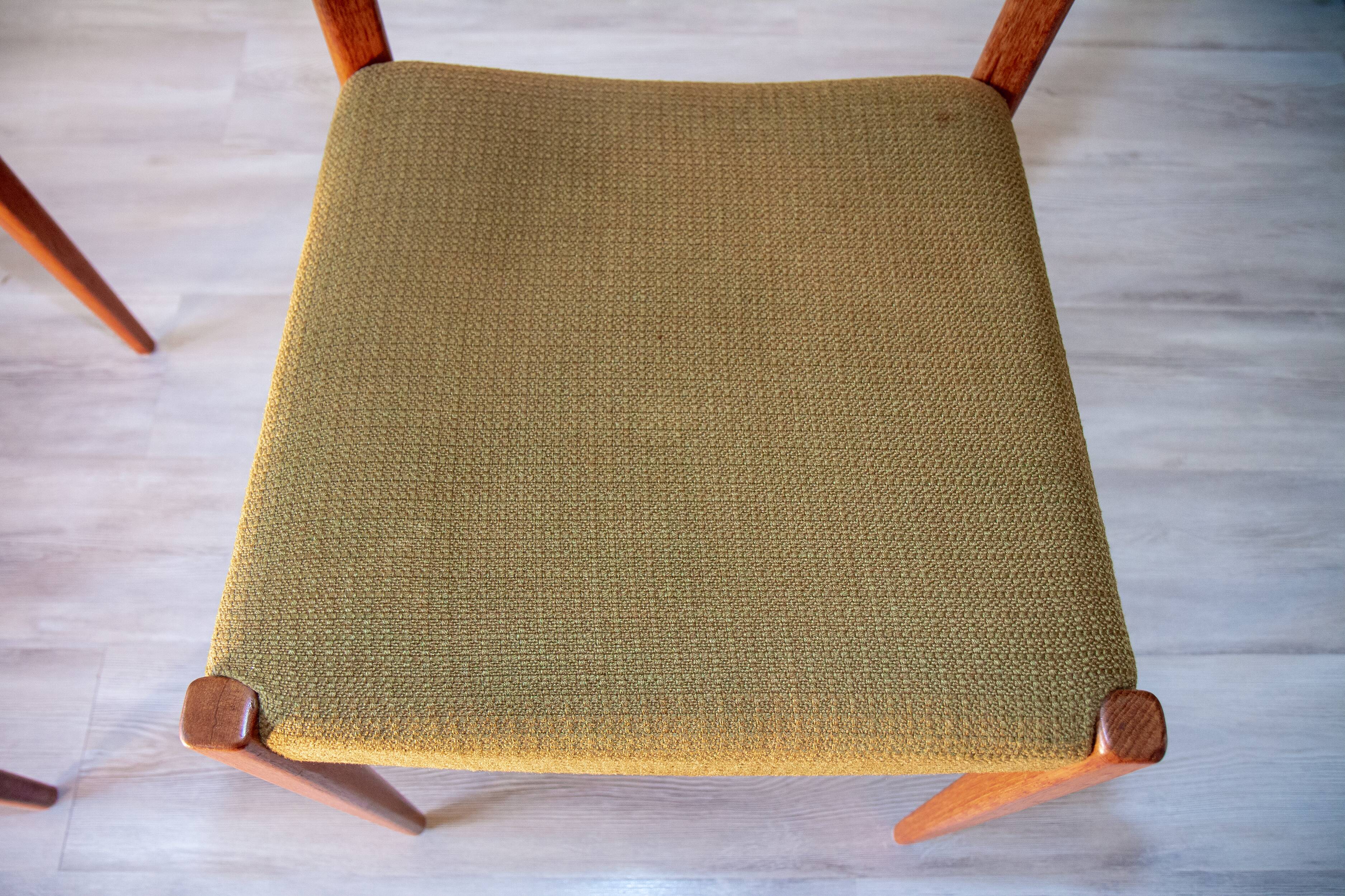 Scandinavian chair from the 1960s in the style of Niels Otto Møller.