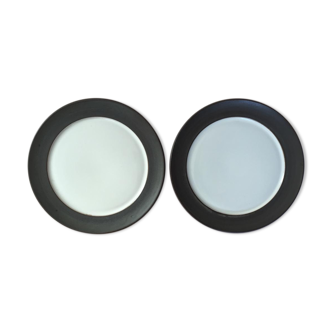 Two mid-century Norwegian plates