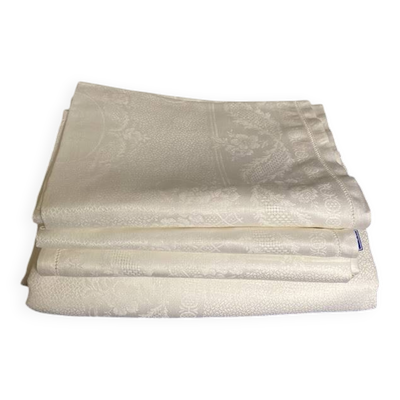 nappe avec 12 serviettes