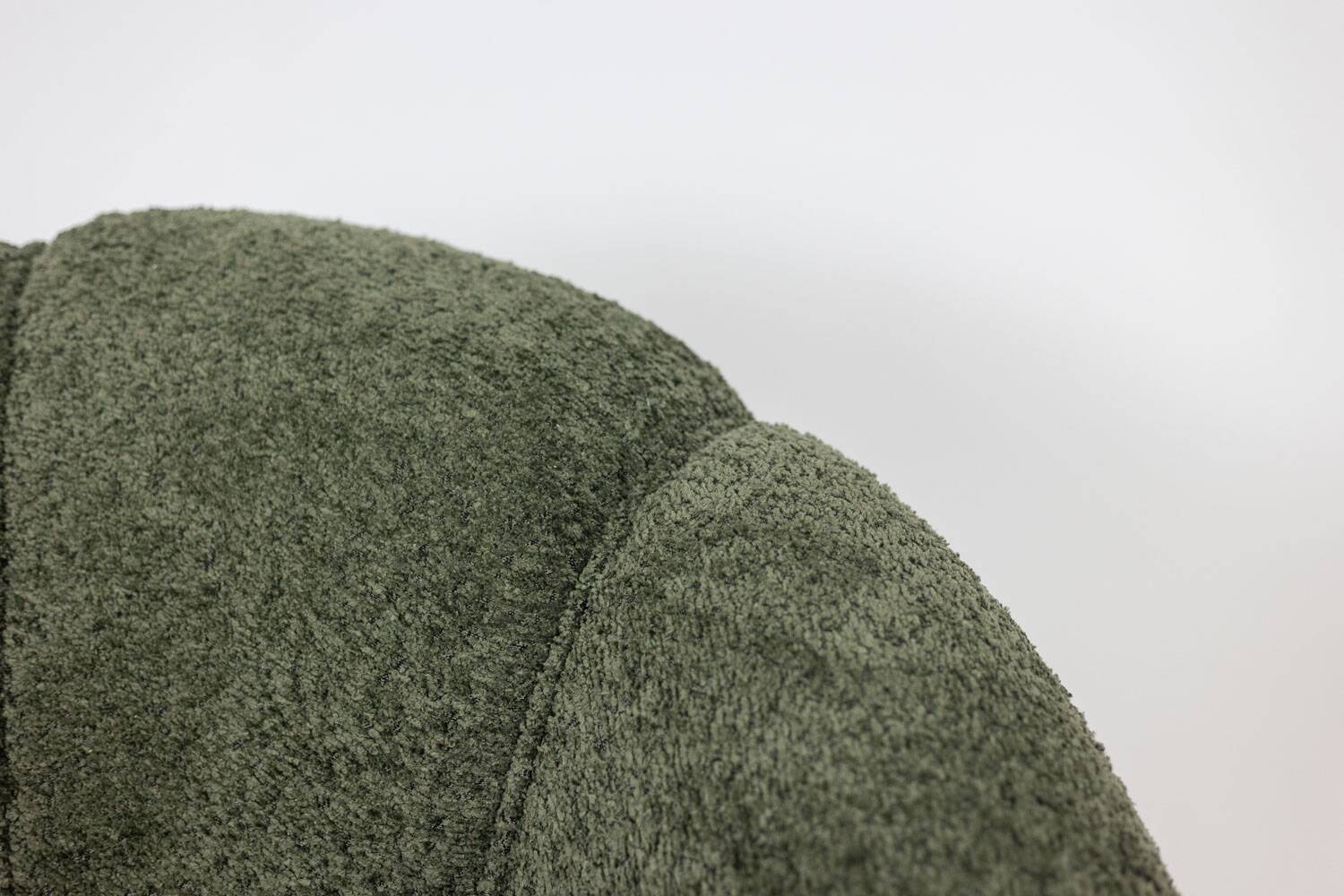 Pair of armchairs in bouclette fabric. Contemporary.