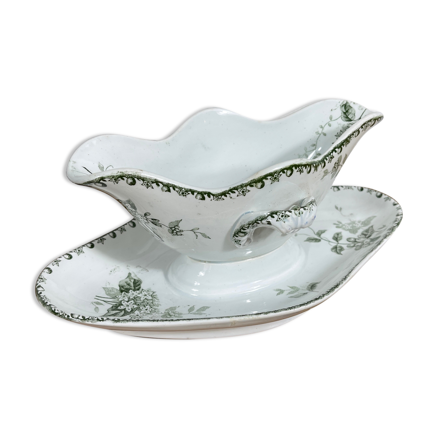 Saucière terre de fer 1900