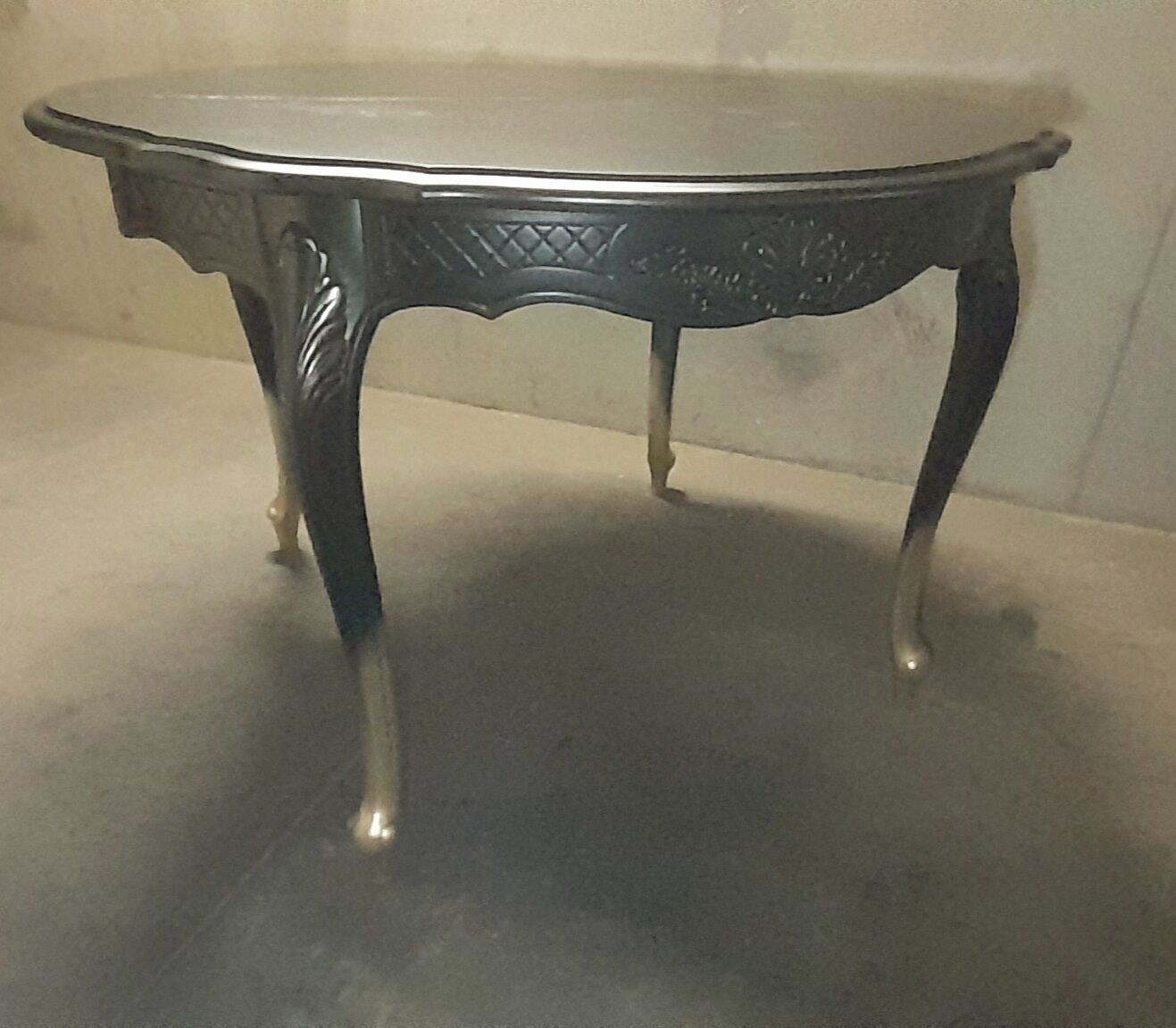 Louis xv style table