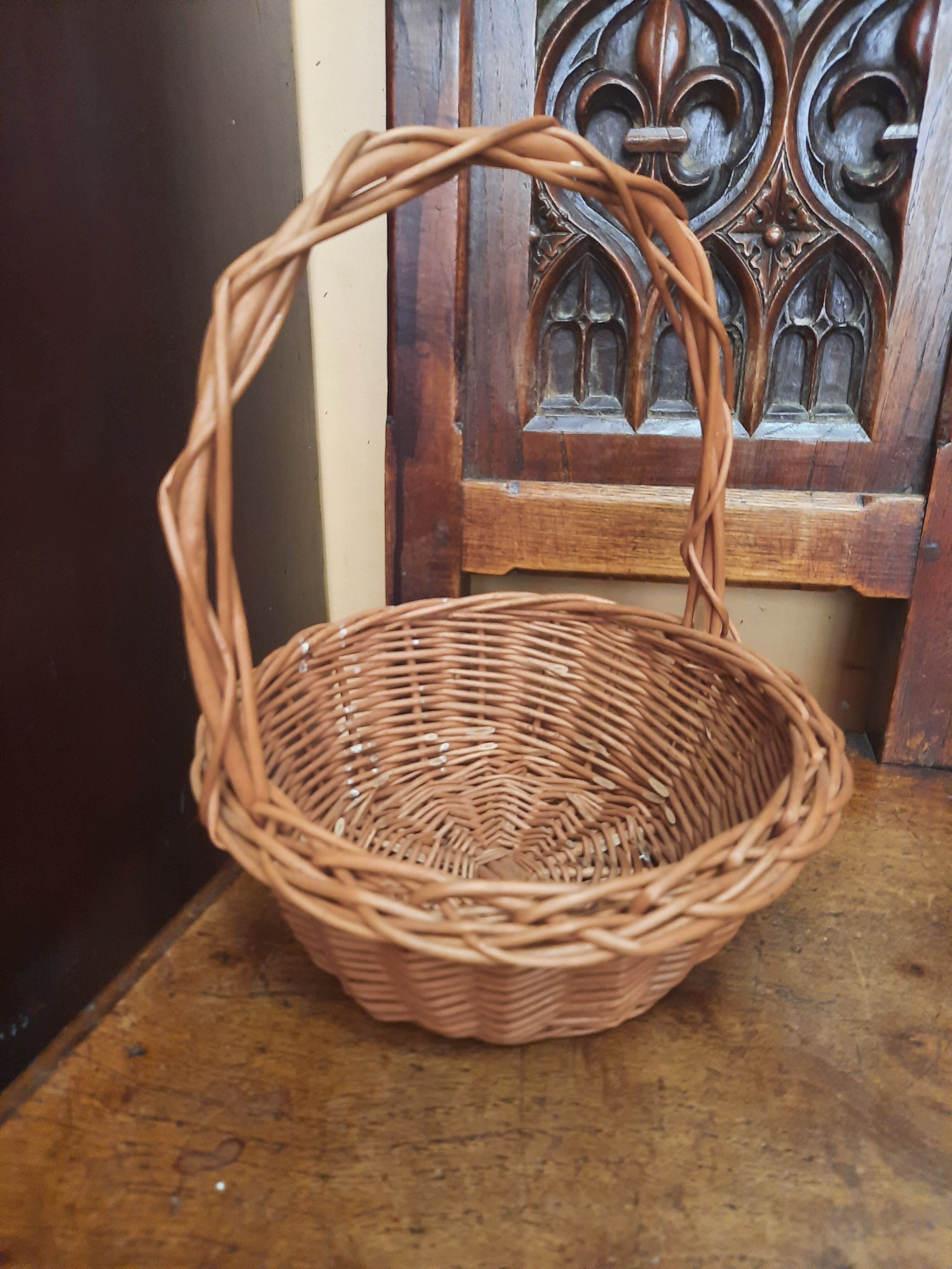 Wicker basket