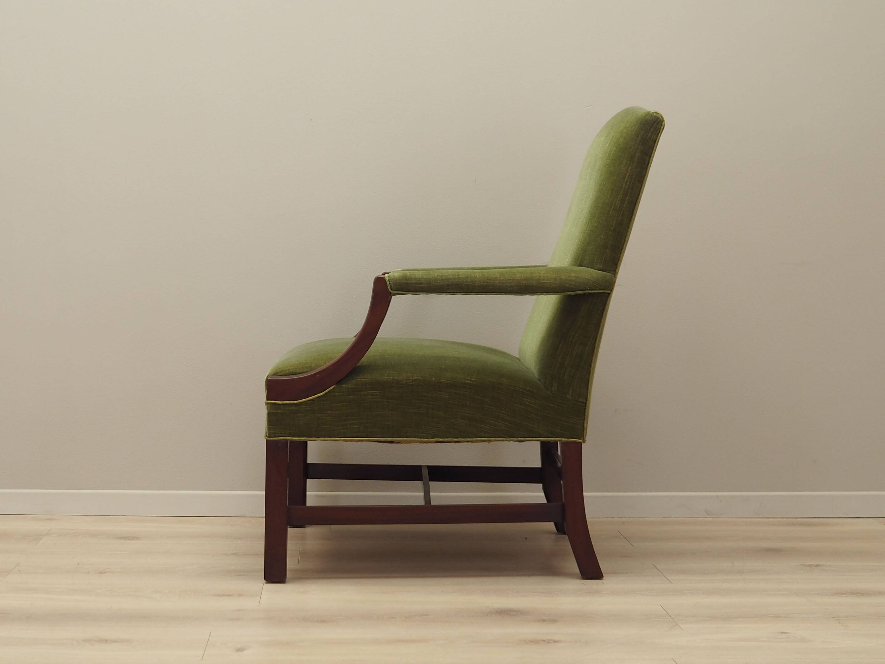 Fauteuil en acajou, design danois, années 1970, production : Danemark