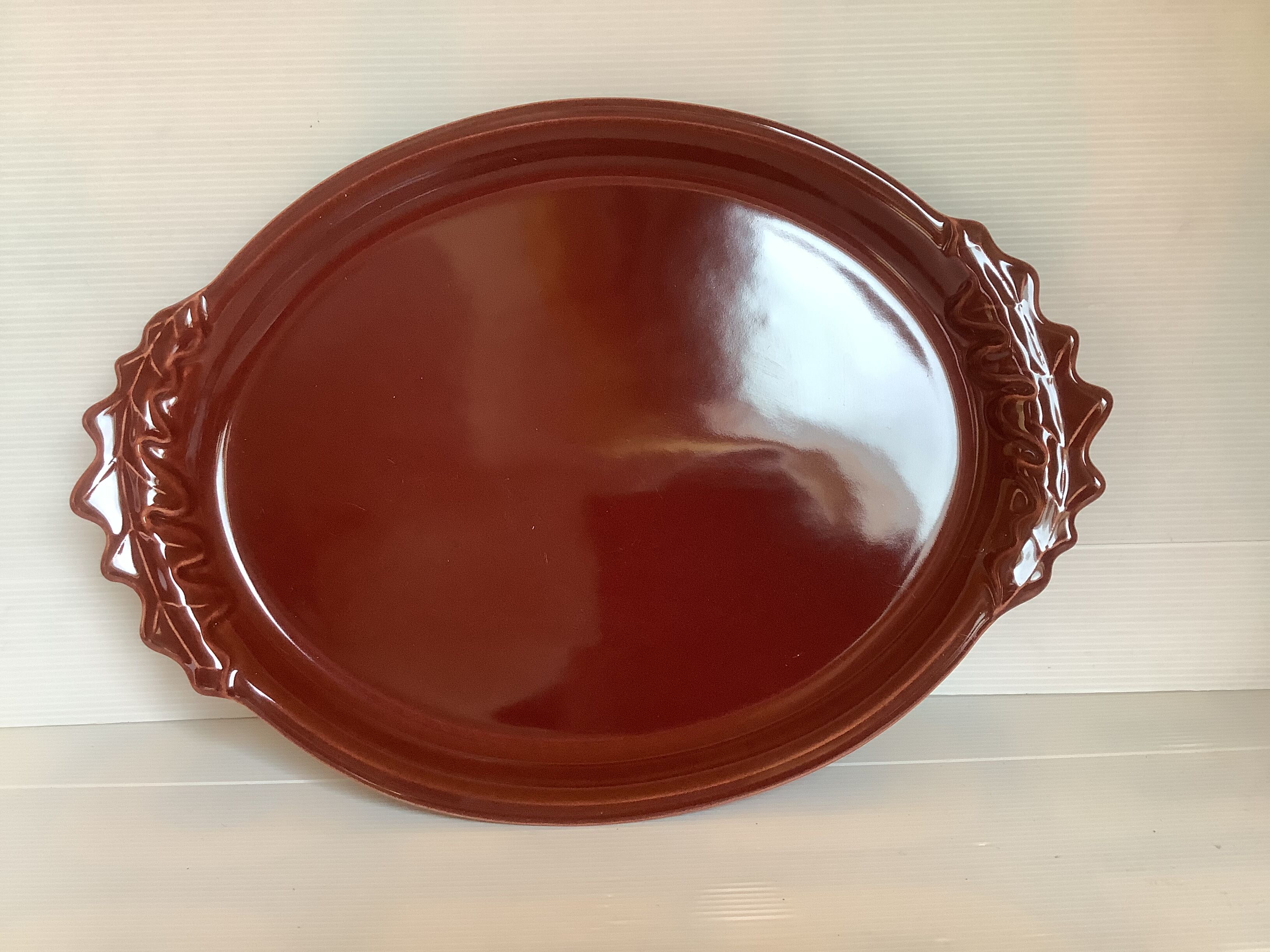 Garnet plate made in Brittany