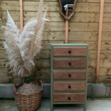 Parisian chest of drawers