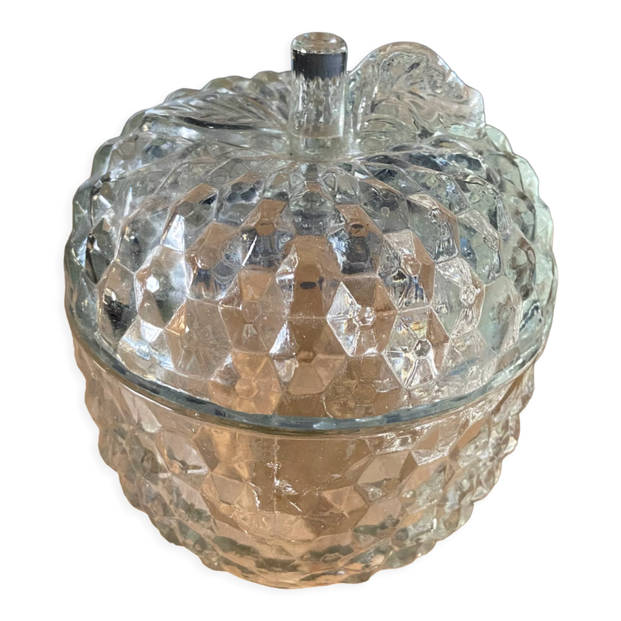 Apple-shaped glass box