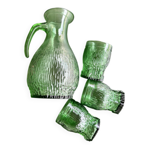 1 carafe et 3 verres