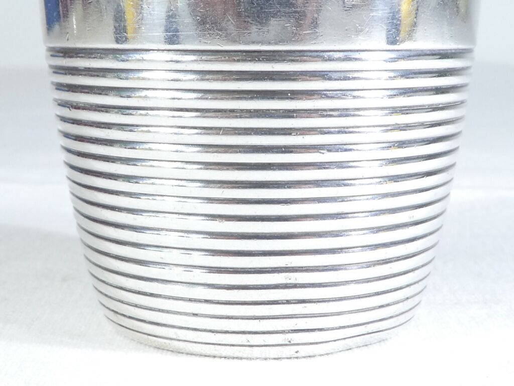 Timbale Christofle in silver metal modele ondulation by luc lanel