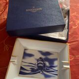 Boucheron perfume ashtray pocket emptier