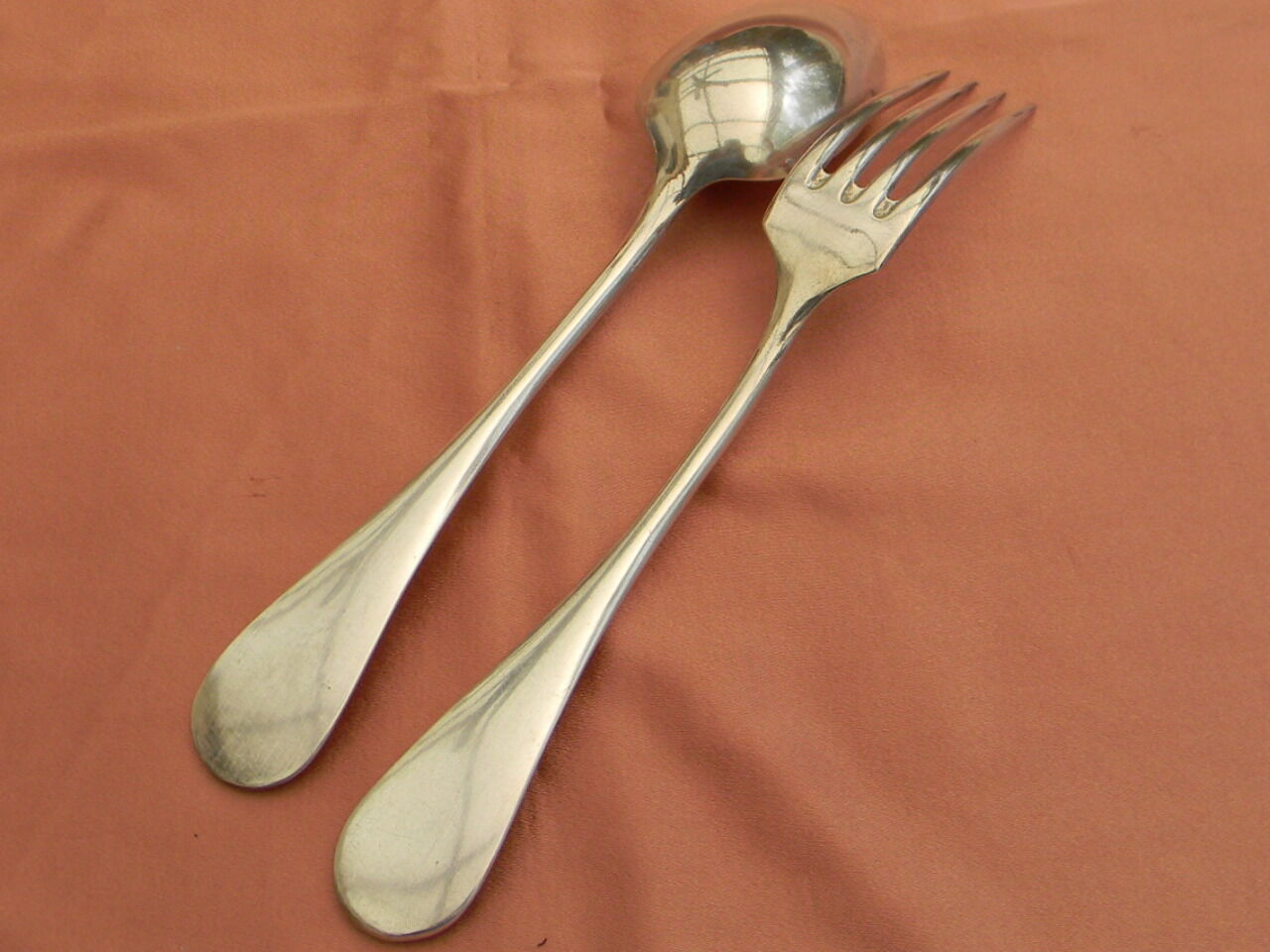 Set of 10 cutlery in silver white metal