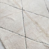 Moroccan Berber carpet blessed ouarain ecru with black engraved diamonds 296x205cm