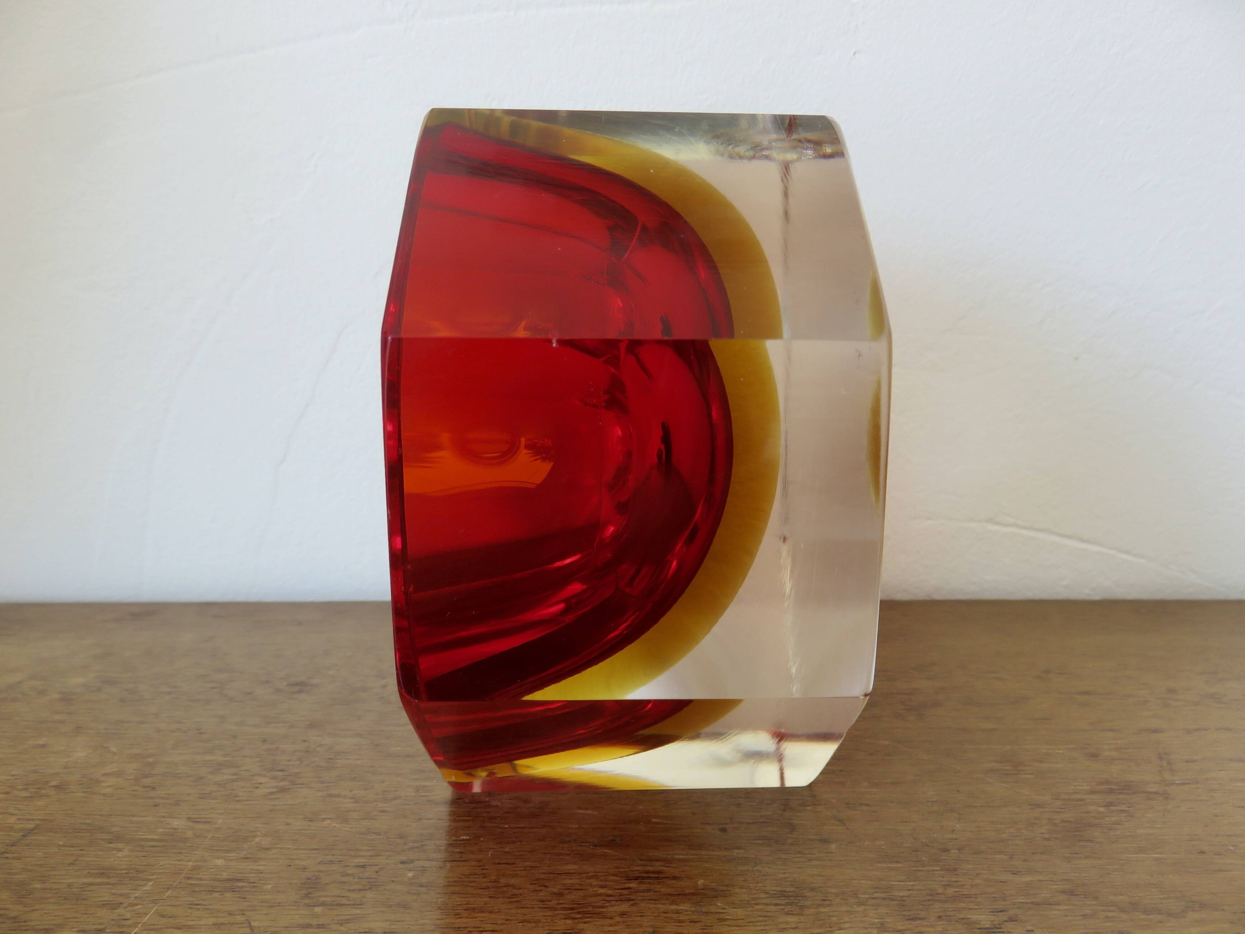 Octagonal vide poche or ashtray Sommerso Murano, design by Flavio Poli, 1970.