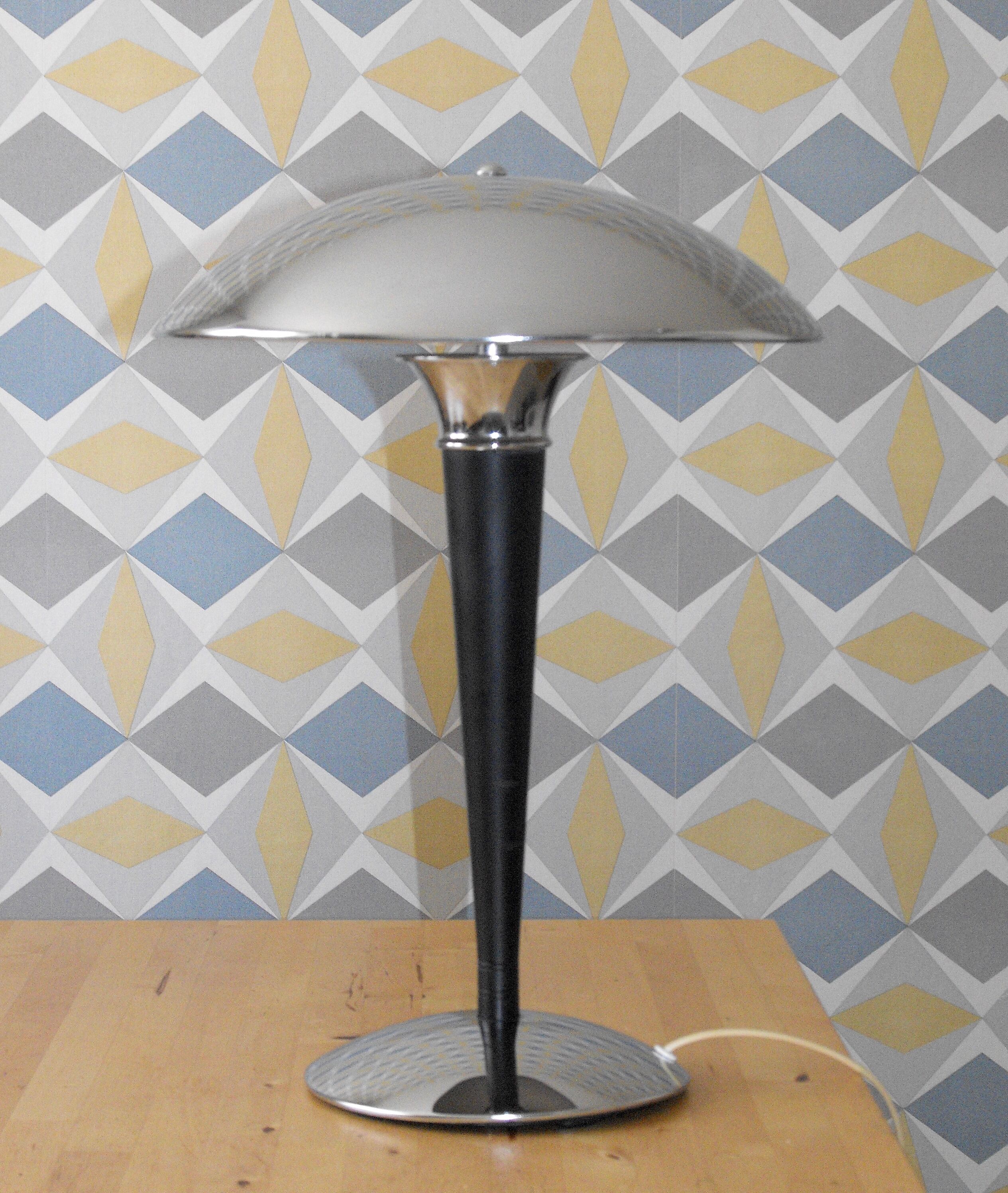 IKEA desk lamp from the 80s.