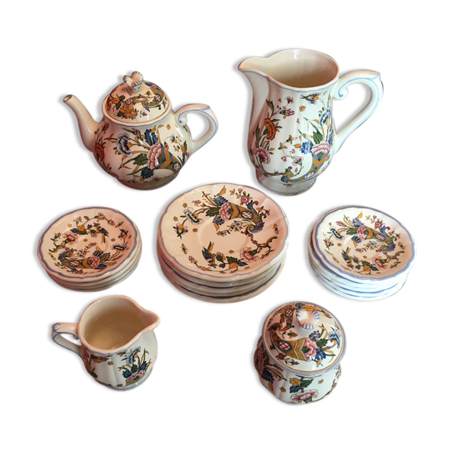 Service pieces at Gien's "The Horn of Plenty"