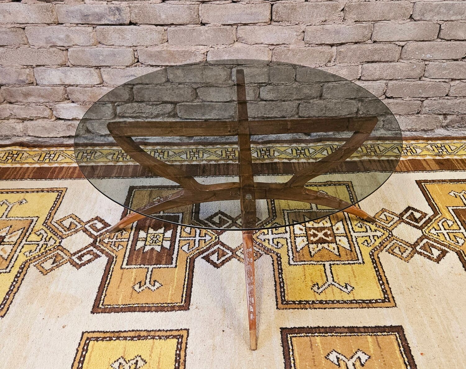 Vintage 1960s spider leg coffee table