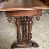 Desk Henri II style