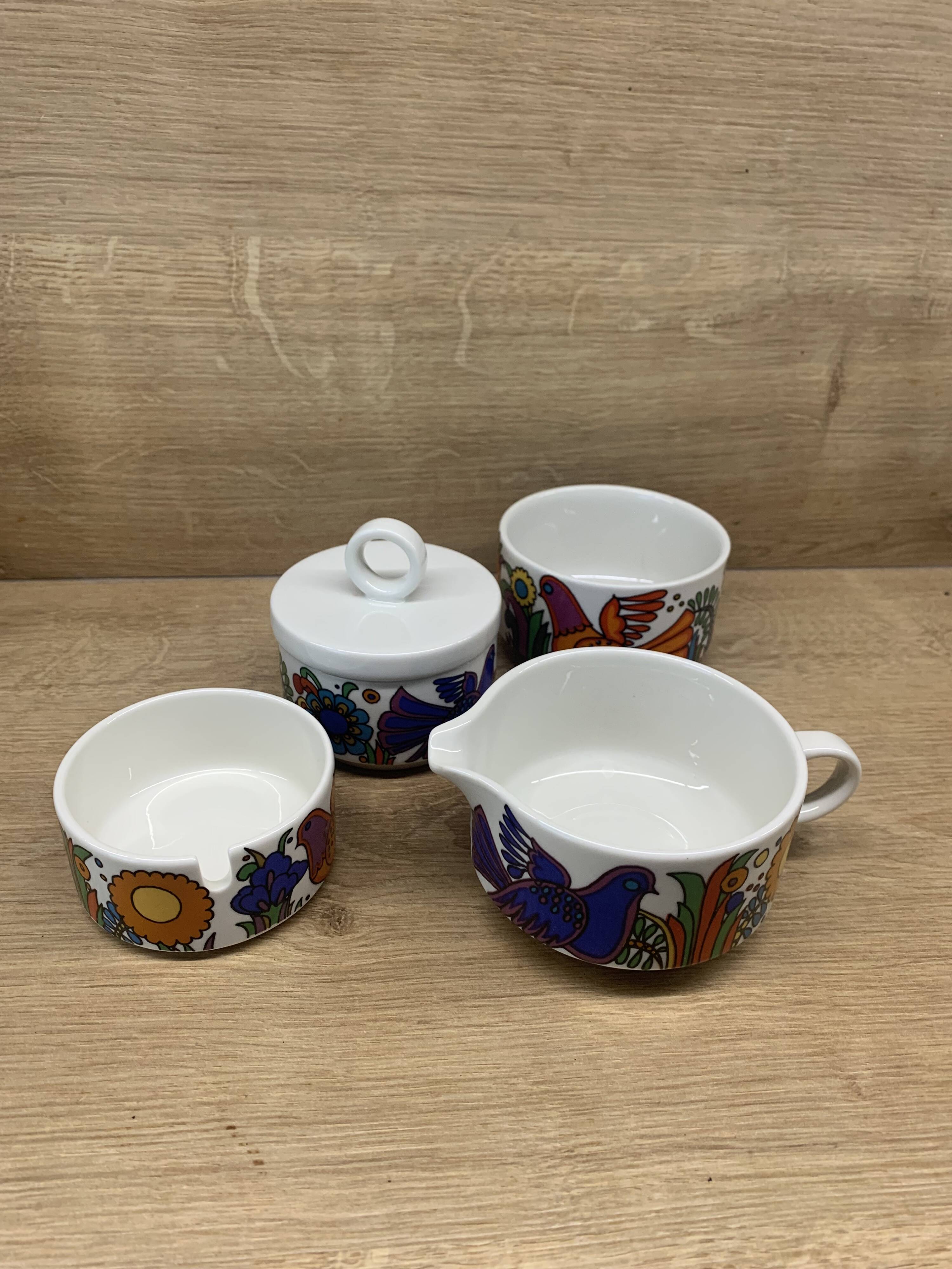 Set of 4 Villeroy & Boch Acapulco dishes