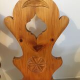 Chaises en bois pin montagnard