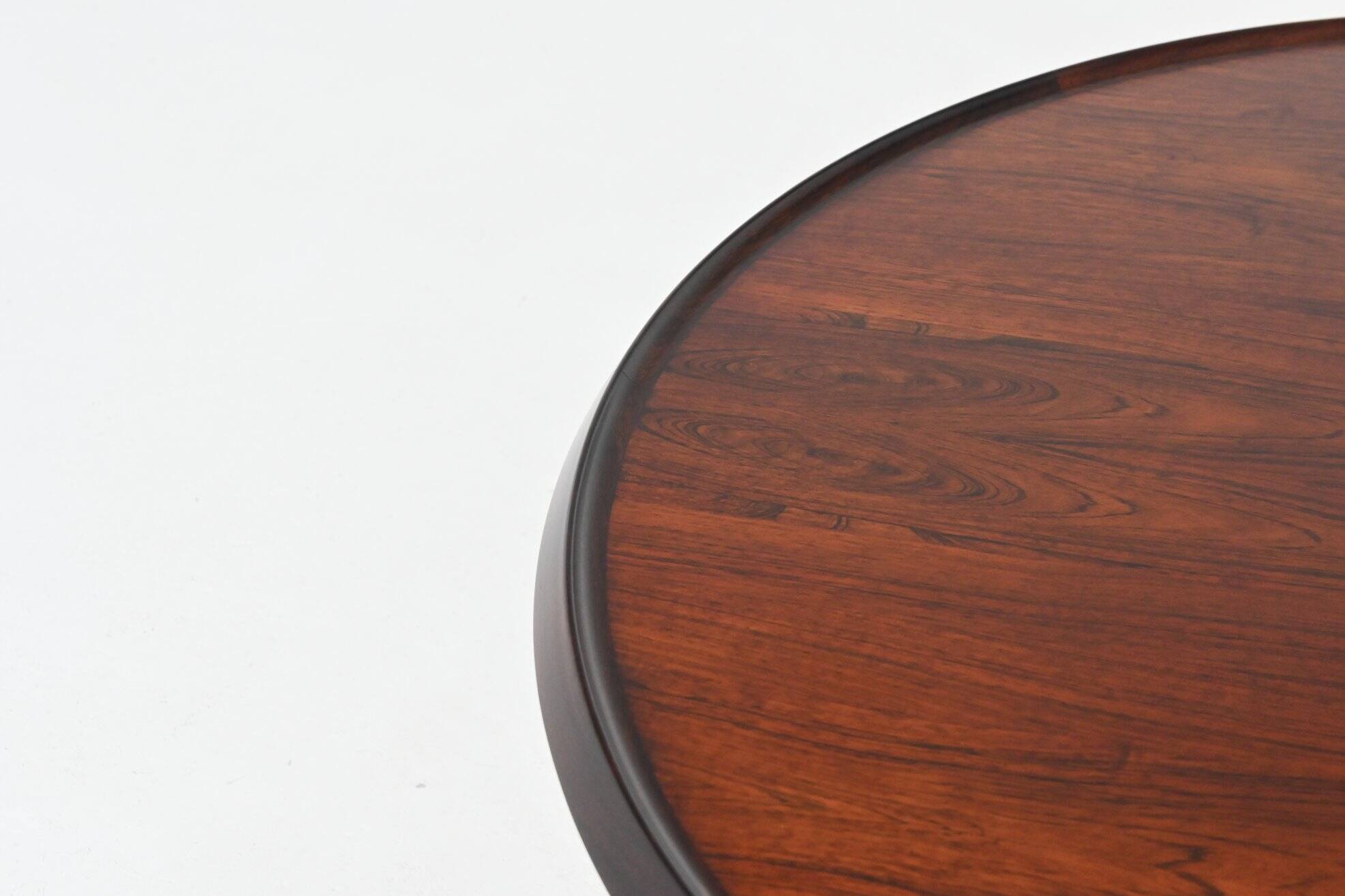 Table basse « Bellis » de Torbjörn Afdal en palissandre, Bruksbo, Norvège, 1960