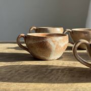 11 tasses à café vintage en grès mat brut