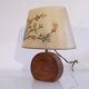 Lampe vintage en bois et resine 1960