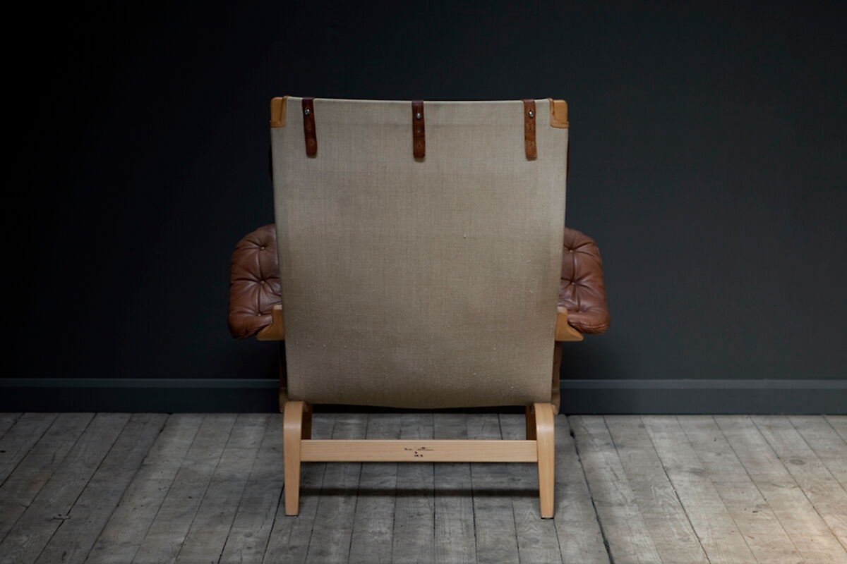 A Pernilla 69 leather lounge chair by Bruno Mathsson for Dux, 1969