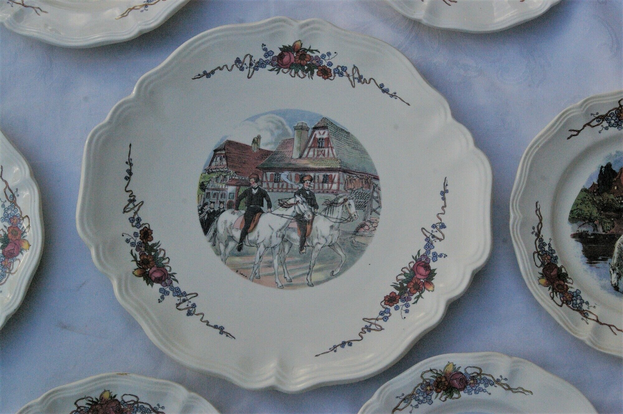 Cake service Sarreguemines Obernai: Dish + 6 dessert plates