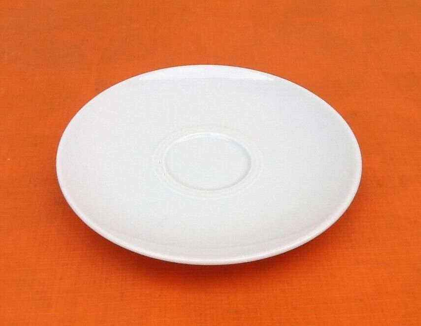 Set of 2 Guy Degrenne porcelain coffee cups with saucers