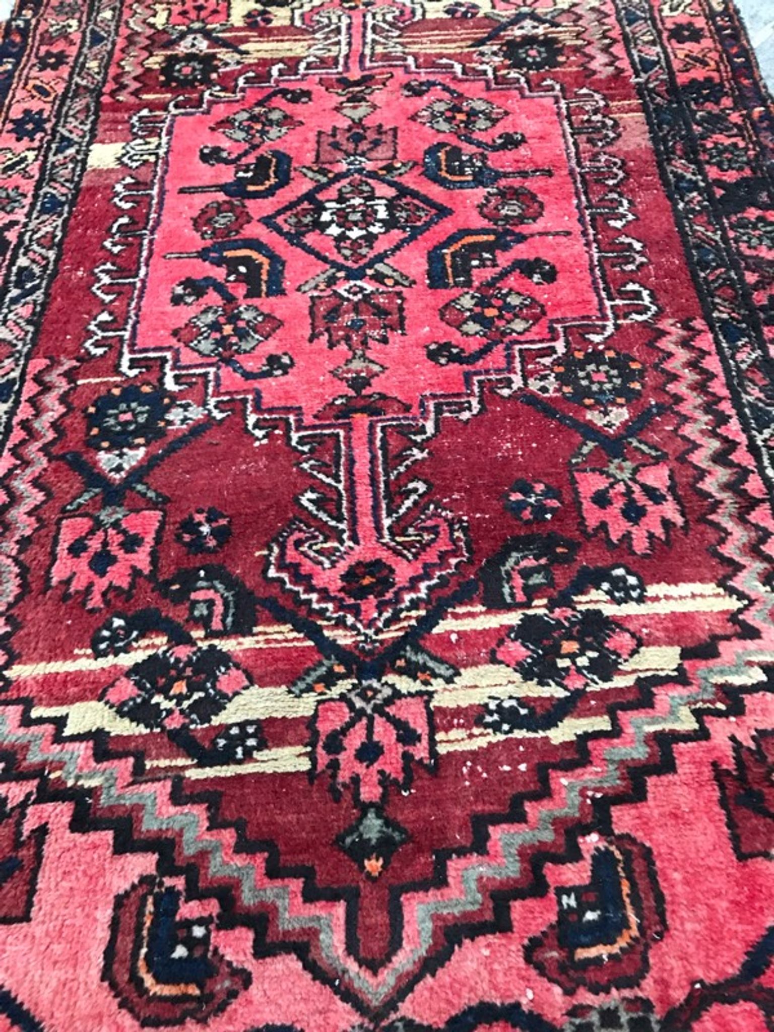 Carpet Persian hamadan's vintage hand 103 x 190 cm