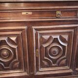 Louis XIII dresser