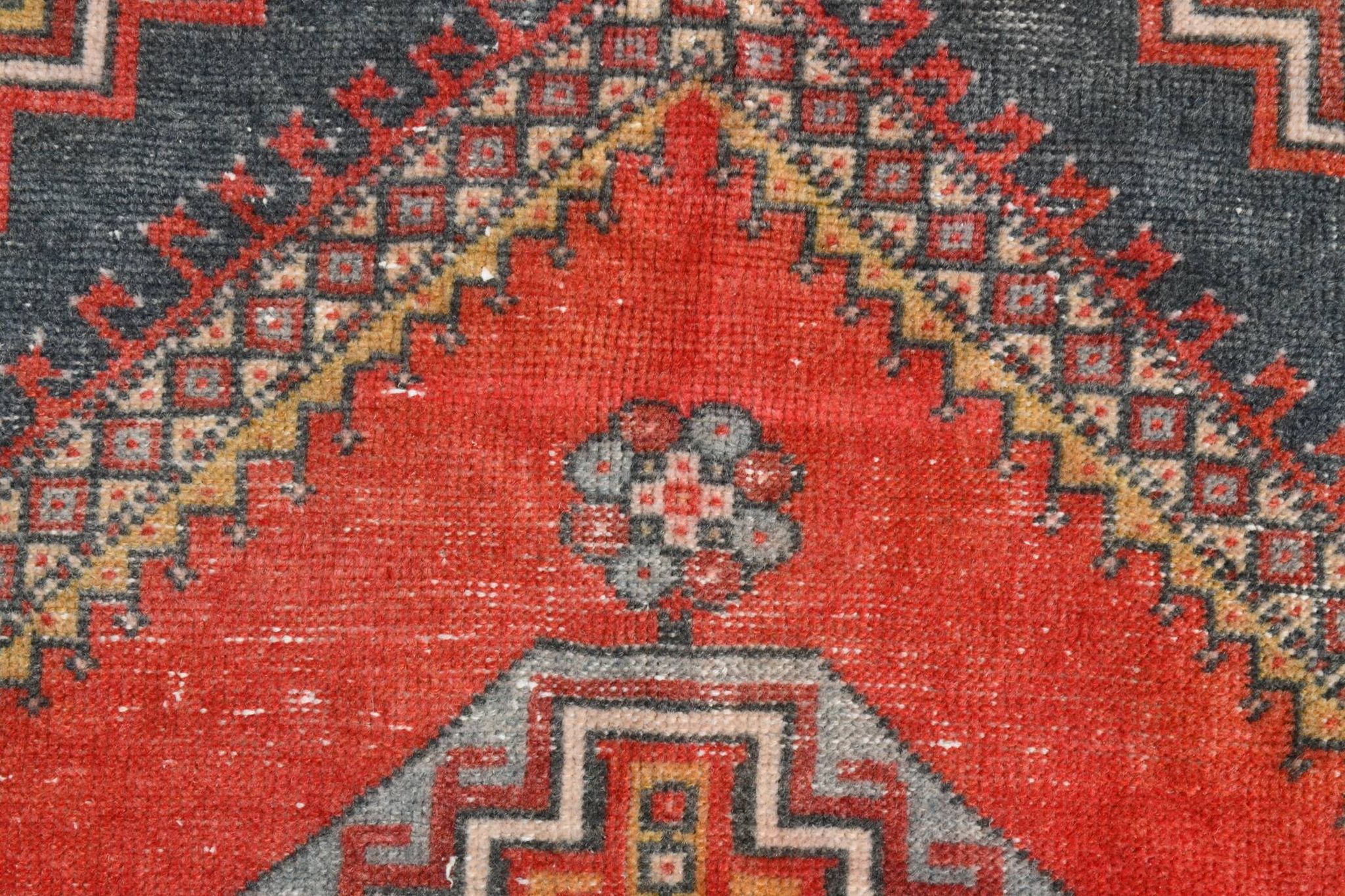57s Antique Red & Navy Blue Vintage Persian Rug, 106x201Cm